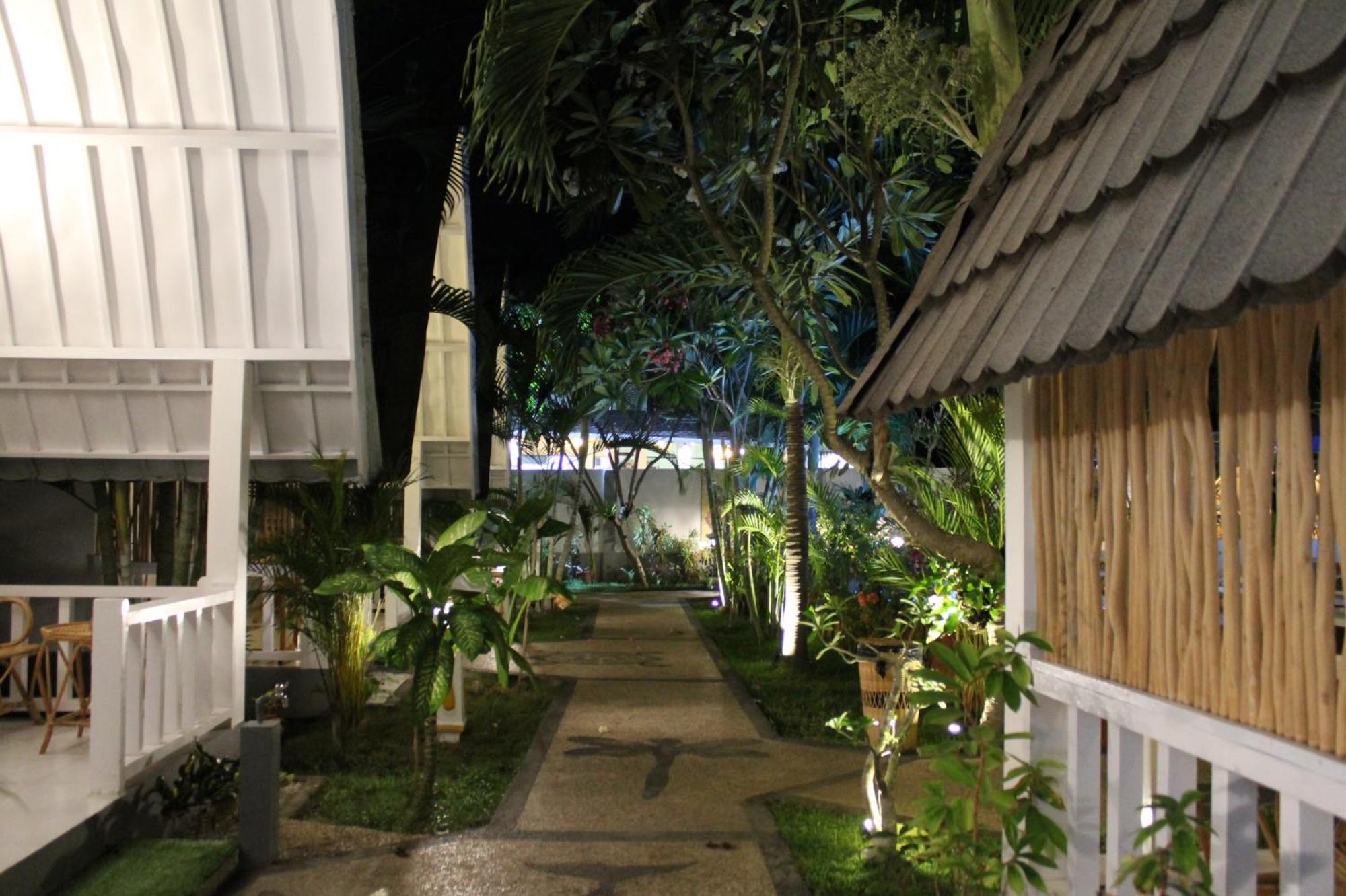 New Balengku Dua Hotel - Adults Only Gili Air Luaran gambar